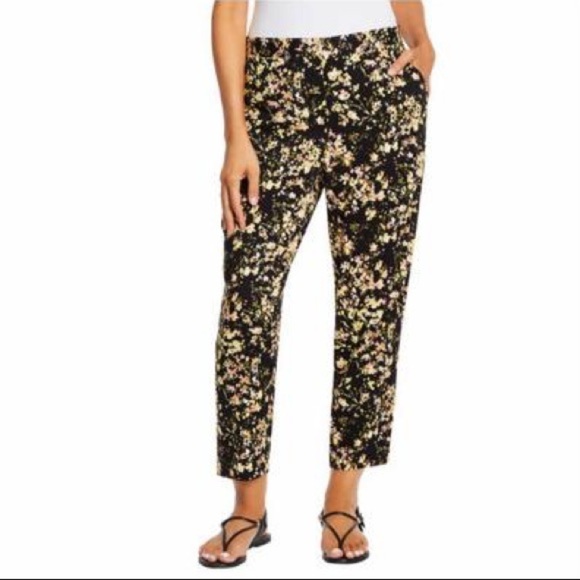 Jessica Simpson Ladies' Printed Pull-
on Pant  size:XL - Picture 1 of 7